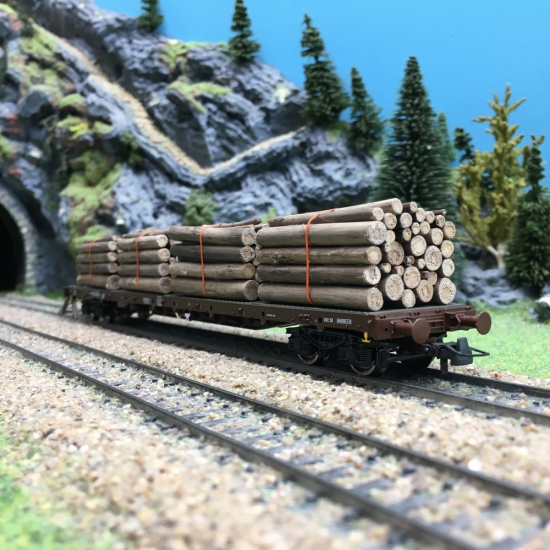 Wagon platforma z ładunkiem drewna, SBB Roco 76574 H0